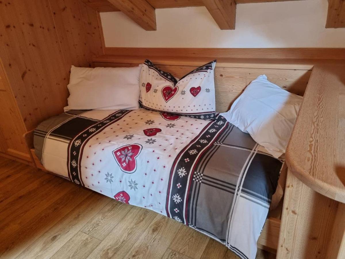 Pian Schiavaneis B&B Apartament Canazei Eksteriør billede