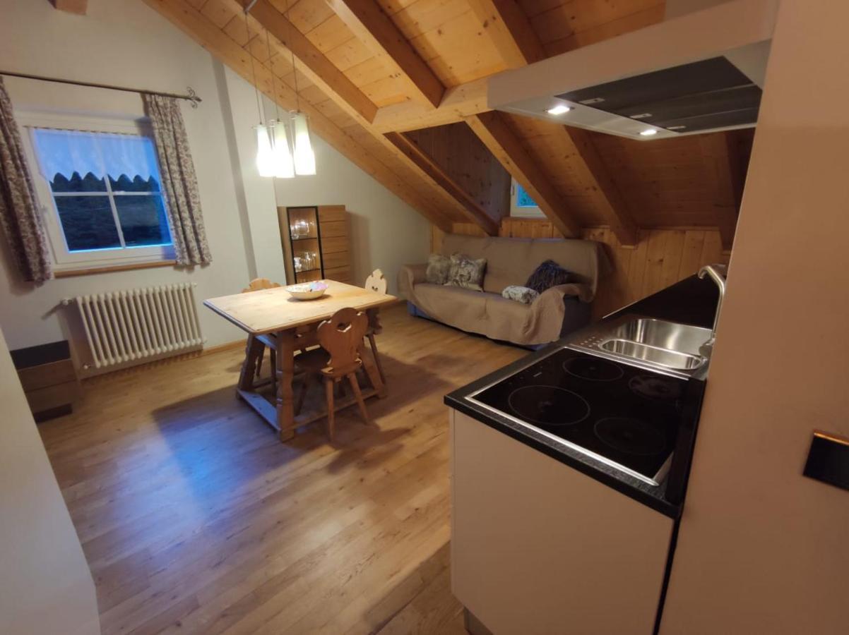 Pian Schiavaneis B&B Apartament Canazei Eksteriør billede